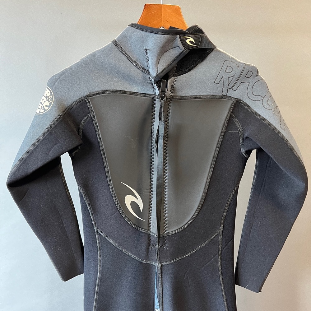 Ripcurl Wetsuit - image 2